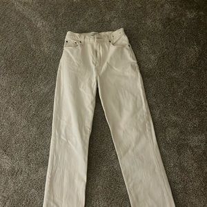 ABERCROMBIE CURVE LOVE 90’s STRAIGHT JEANS WHITE